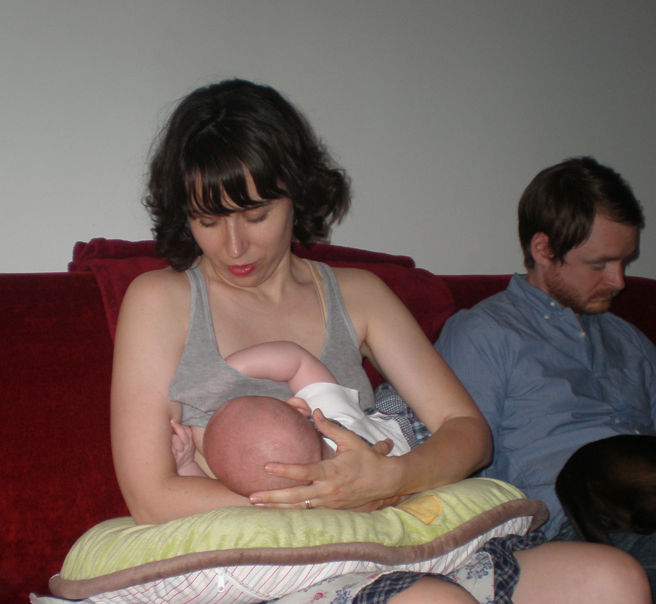 Desi Breastfeeding 98